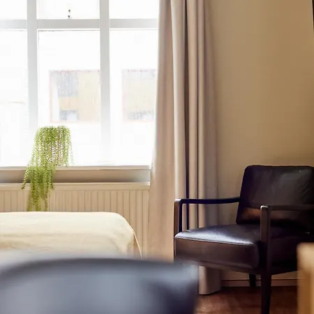 Fron Hotel