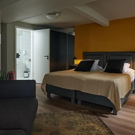 Fron Hotel 3*